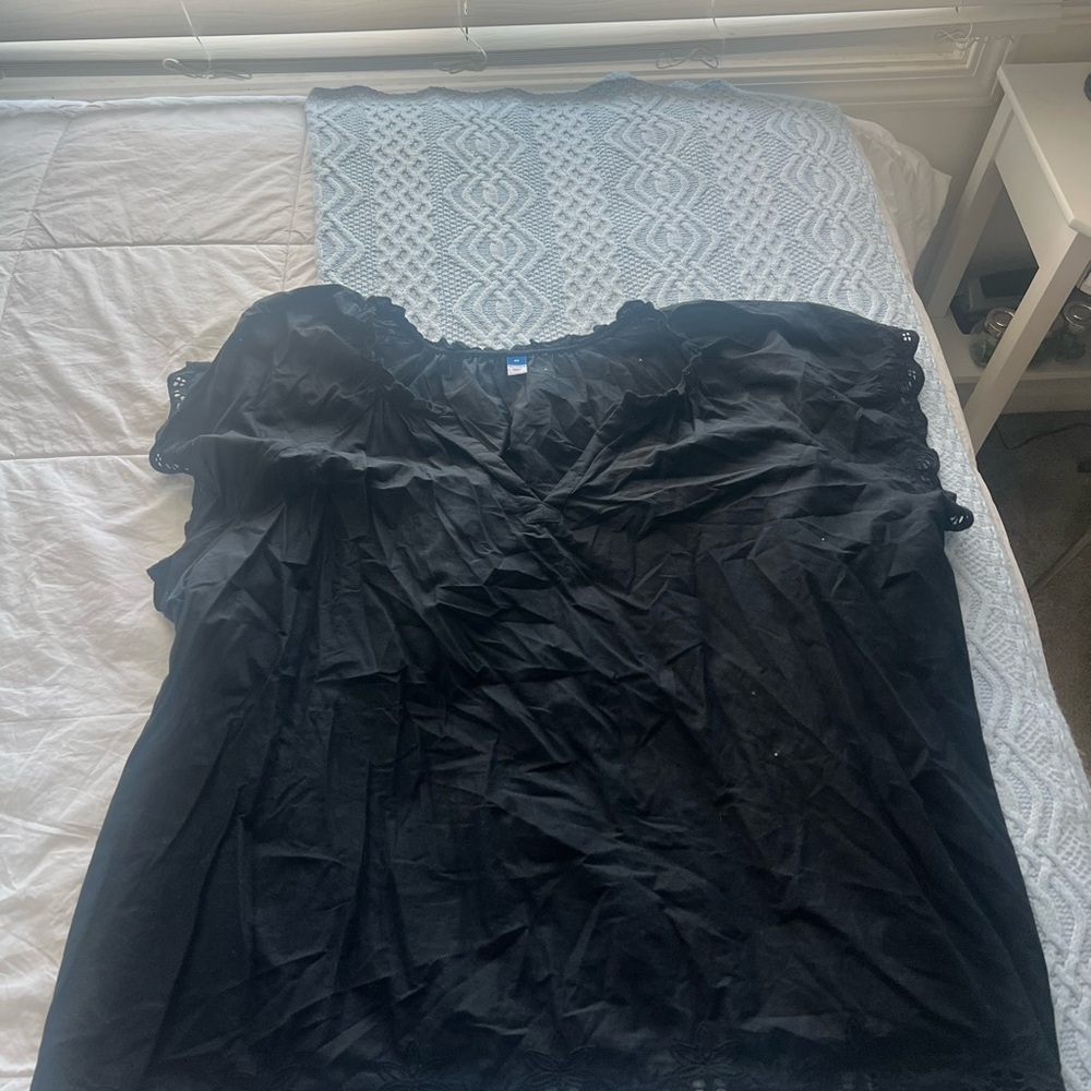 Old Navy Black Women's Blouse
